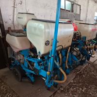 Seminatrice più Sarchiatore 6 file