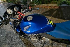 Honda hornet 600cc