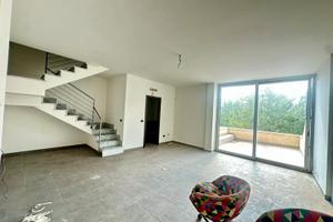 PREZZO RIBASSATO Ufficio in Caserta reggia palace