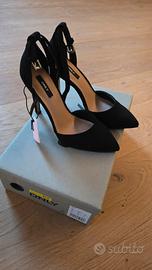 decoltè nuovi mai usati tg 35