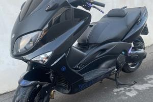 Yamaha T Max - 2006