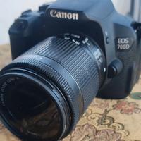 Canon EOS 700 D