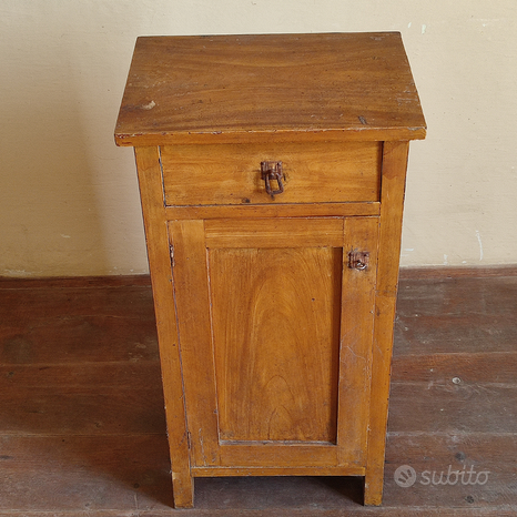 Comodino Stile LIBERTY anni 20