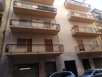 Appartamento di 125 m² con 3 locali a Reggio Calab