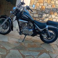 Suzuki vl 250 intruder