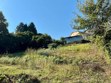 San cesareo: rustico adiacente paese