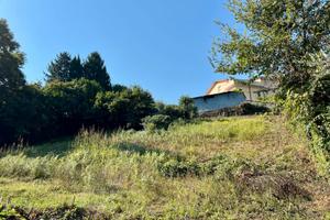 San cesareo: rustico adiacente paese