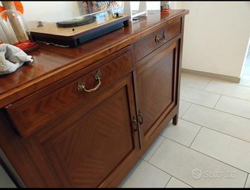 Credenza restaurata 