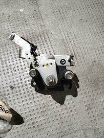 Pinza centrale manubrio MP3 Piaggio 