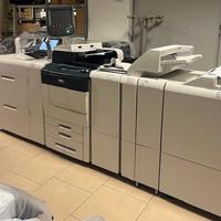 Xerox Primelink C9070 + accessori