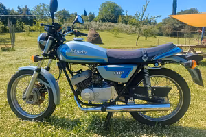 Benelli 125 T