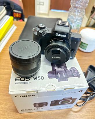 Canon M50