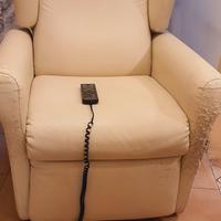 poltrona motorizzata massaggiante