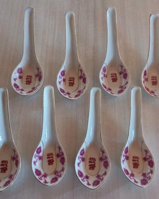 Set 8 Cucchiai Zuppa Cinesi Vintage 