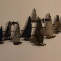 Decorazione da parete in metallo.