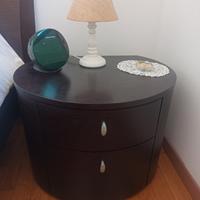 letto rete a doghe comodini cassettiera e specchio