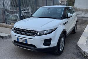 Land Rover Range Evoque 2.2 TD4 5p. Pure