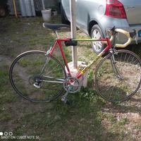 Bici da corsa CBT ITALIA