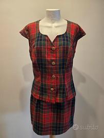 Completo gonna e blusa scozzese