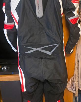 Tuta in pelle da moto marca  A-Pro