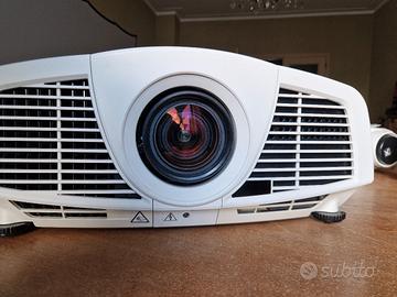 Proiettore dlp pro luminosissimo