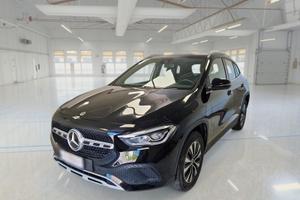 MERCEDES-BENZ GLA 250 E PLUG-IN HYBRID AUTO BUSINE