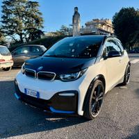 BMW i3s