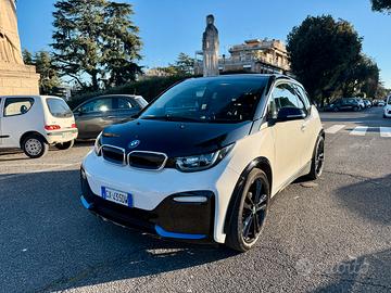 BMW i3s
