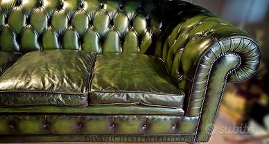 Divano Chesterfield Pelle Verde Vintage