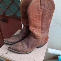 stivali camperos di pelle