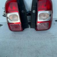 Fanalino stop originale dx sx dacia duster 2016