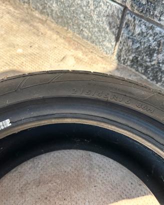 Pneumatico DUNLOP SP SPORT MAXX - 215/45 R16 86H