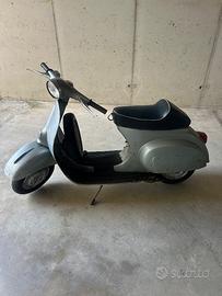 Vespa 50