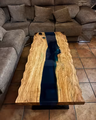Tavoli in Resina e Legno