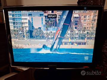 Samsung tv 22  e 2 TV/monitor SHARP