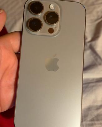 IPhone 16 pro 256 gb titanio come nuovo