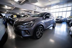 Renault Captur 1.6 E-Tech hybrid Techno Fast ...
