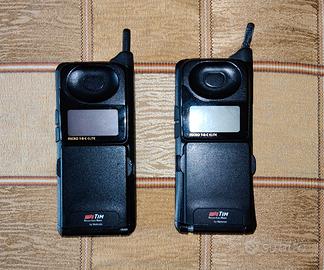 Motorola "Micro Tac Elite"