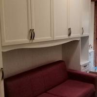 armadio e divano letto 