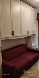 armadio e divano letto 