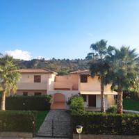 Gran Mareluna Village