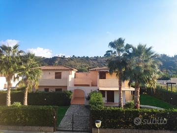 Gran Mareluna Village