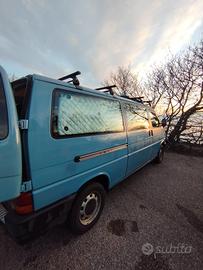 WV T4 1995 2.4 AAB 9 posti gancio traino