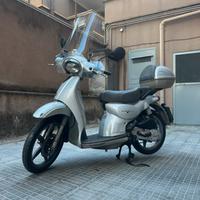 Aprilia Scarabeo 100