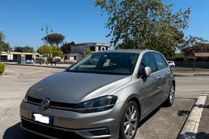 Volkswagen Golf 7.5 Highline 1.6 116CV