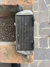 Radiatore dx hm 50