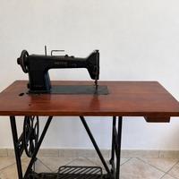 Macchina da cucire vintage