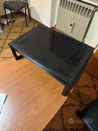 Tavolino con Pedana Girevole – Metallo e Vetrores.