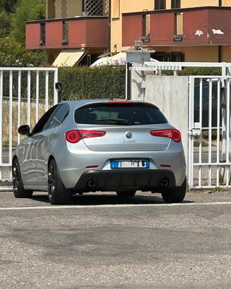 alfa romeo Giulietta 2.0 140 cv  sport pack