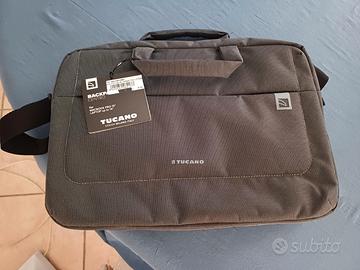 Nuova Borsa porta PC marca Tucano